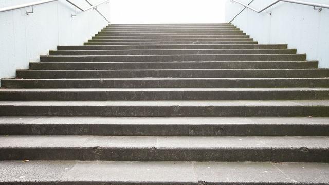 楼梯踏步有什么单双数之分