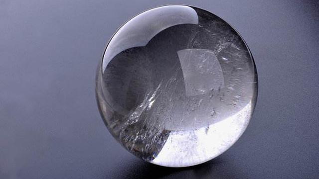 人造水晶对人有好处吗?